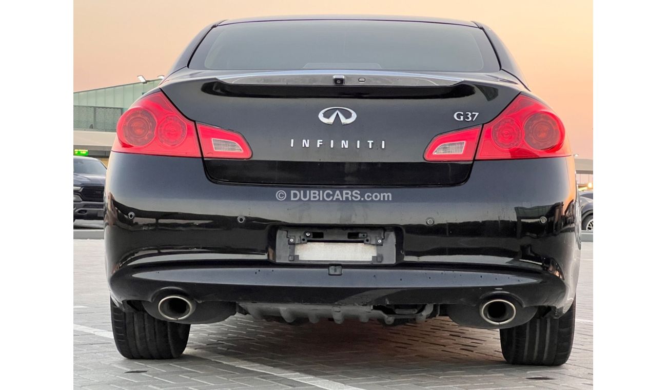 Infiniti G37