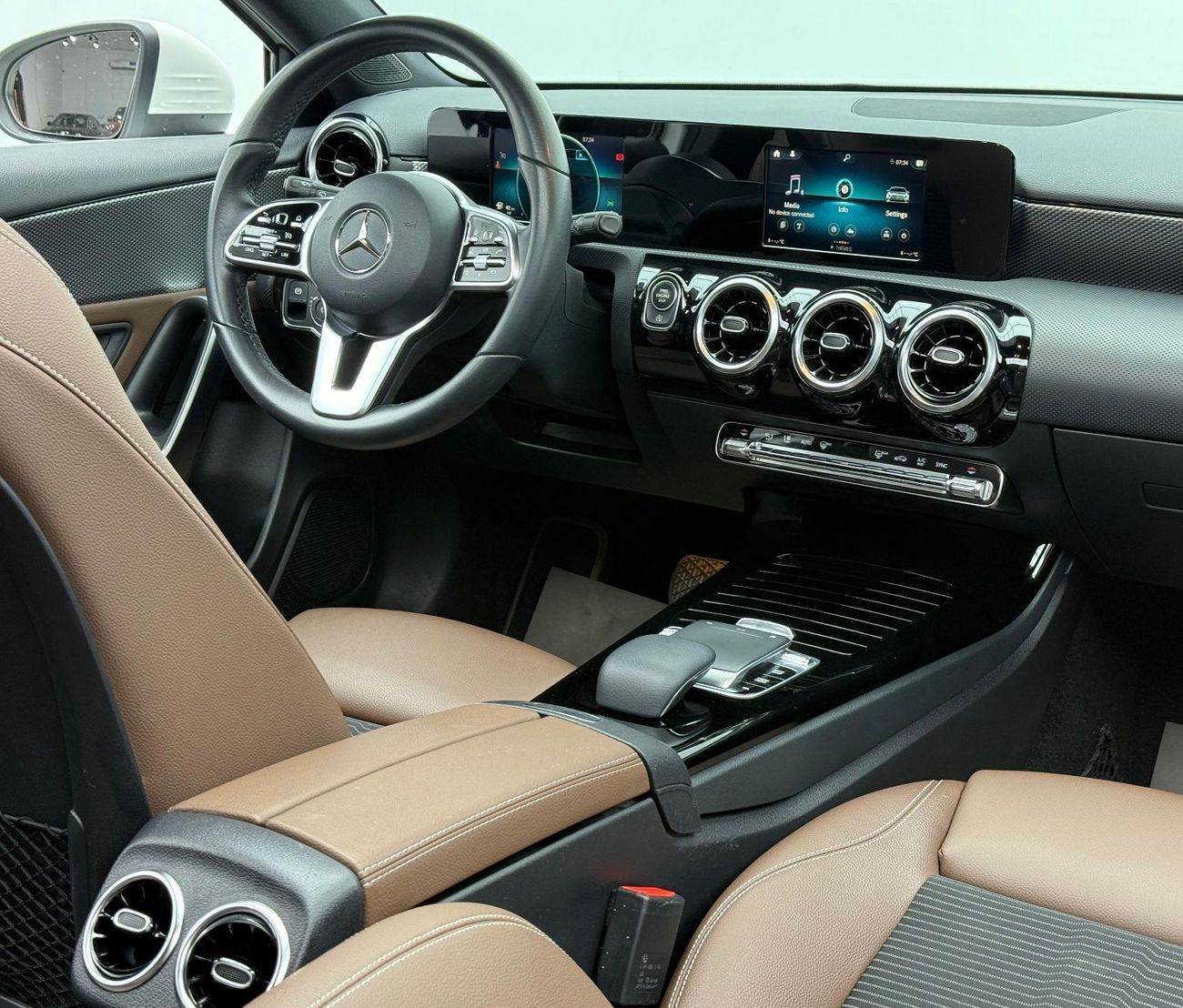 مرسيدس بنز A 200 AMG 2020 Mercedes Benz A200 AMG, Warranty, Full Mercedes Service History, GCC