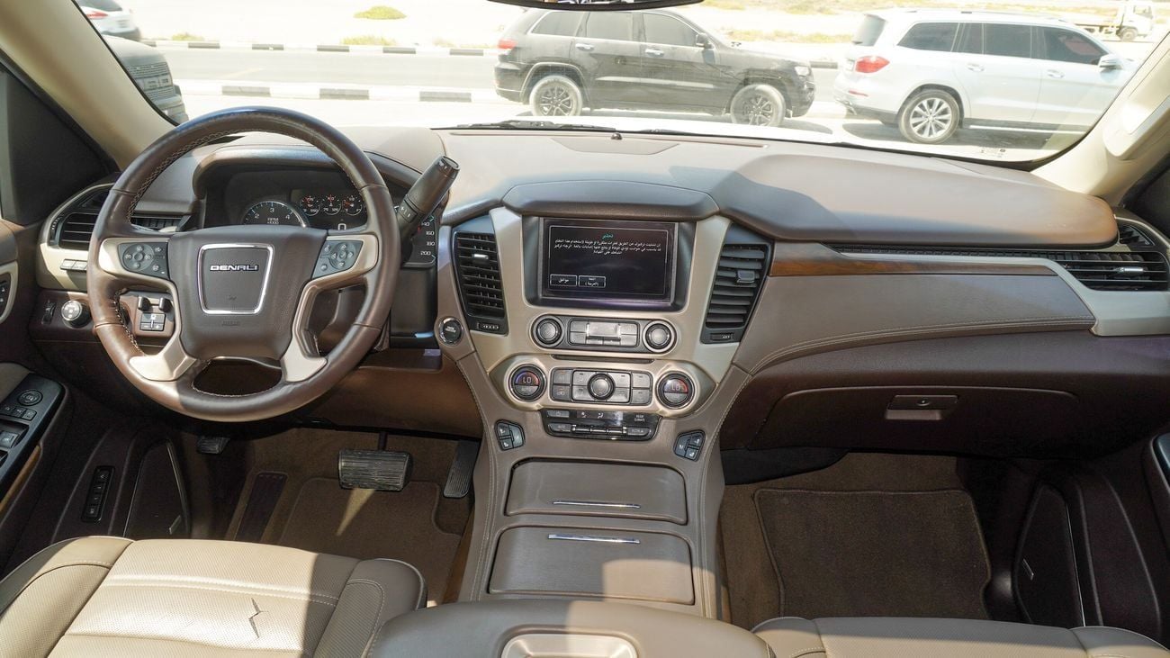 GMC Yukon Denali