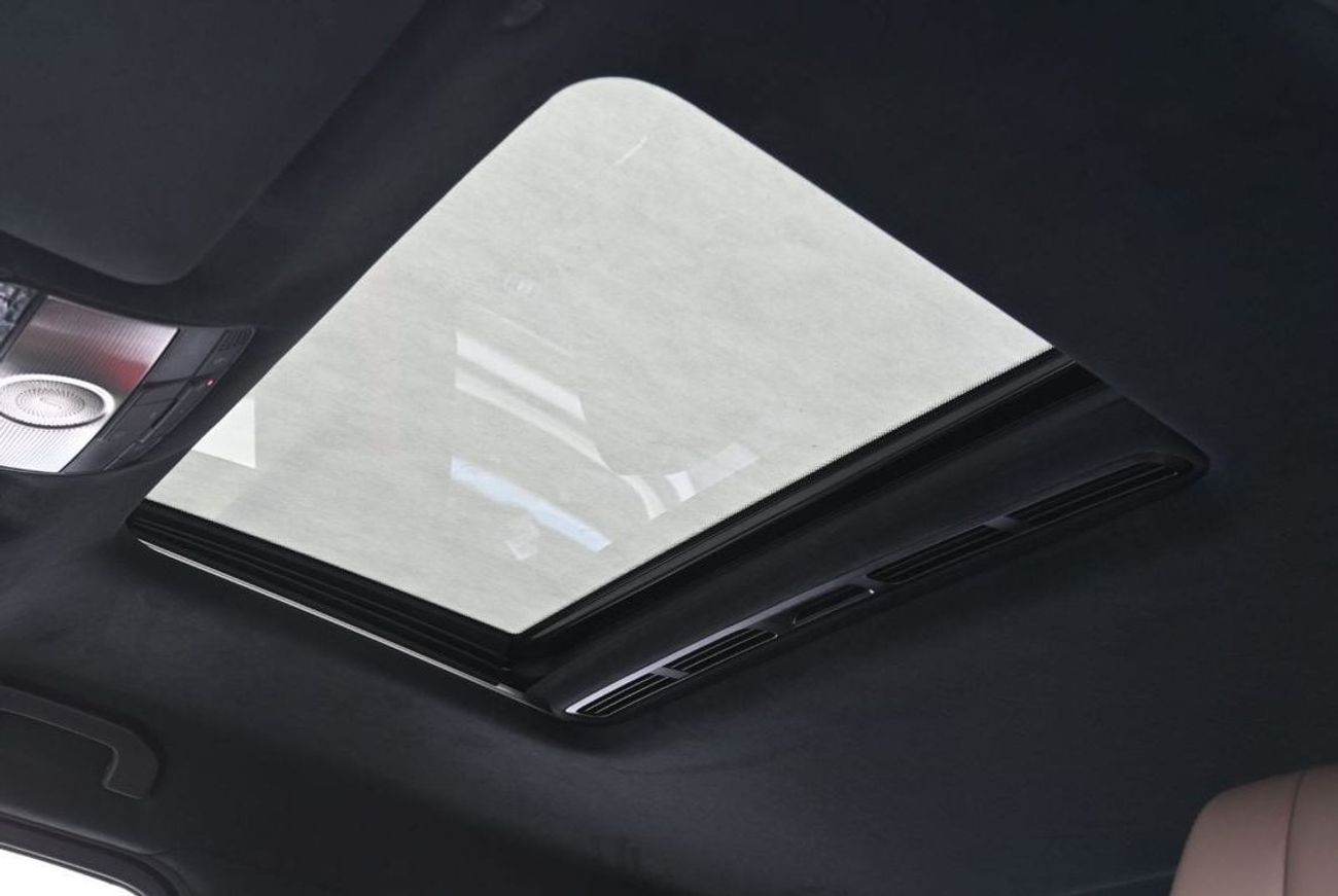 Mercedes-Benz G 63 AMG Mercedes AMG G63 4.0-litre Twin-Turbocharged V8 Petrol, Model 2024 Color White