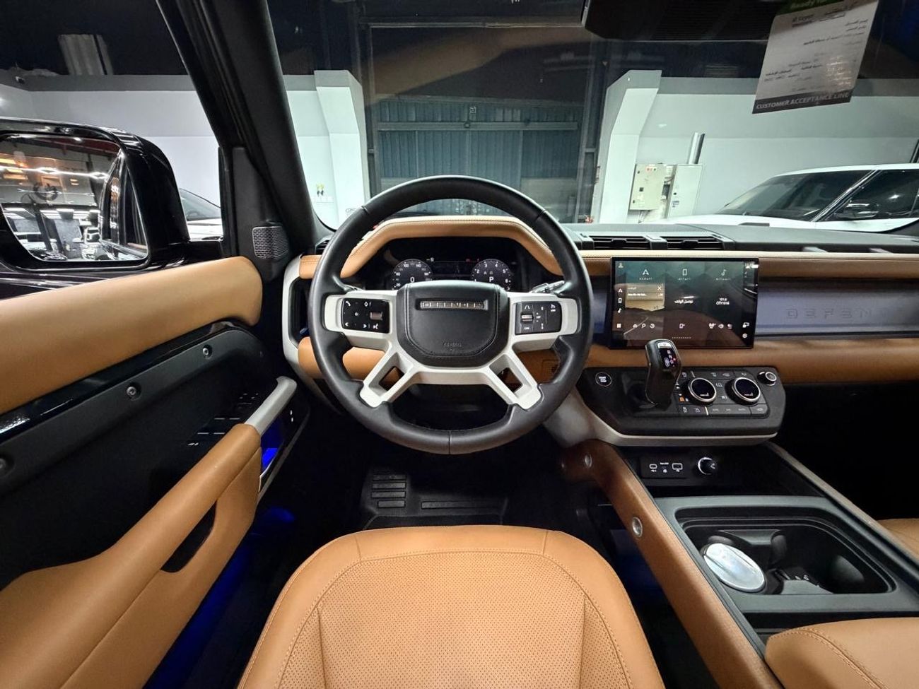 Land Rover Defender P400 110 HSE 3.0L (5 Seater)