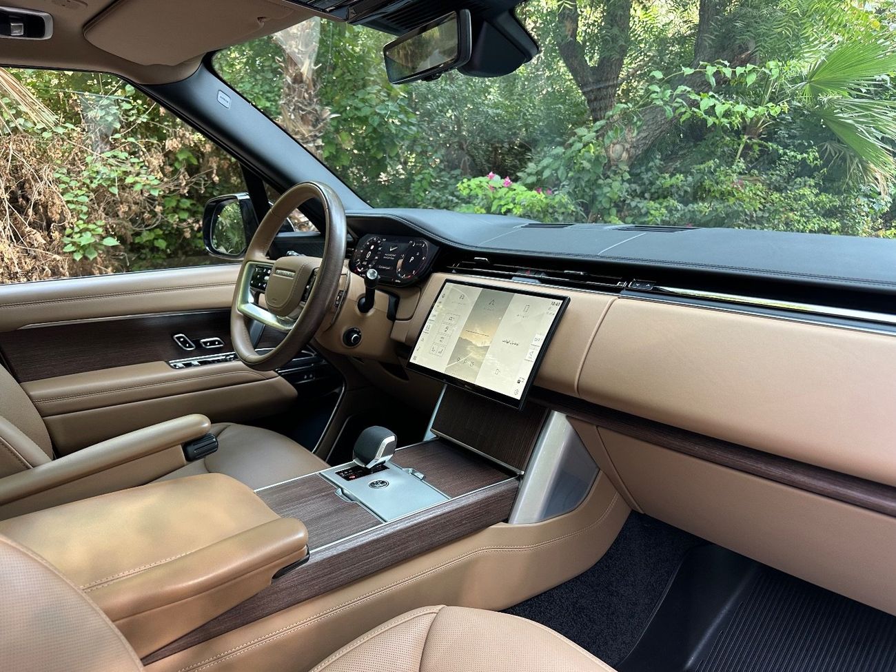 Land Rover Range Rover 2024 | Vogue P350 Autobiography | Diesel | 3.0L V6 | 345 HP | EU Specs | Full Option | 16K KM | Perf