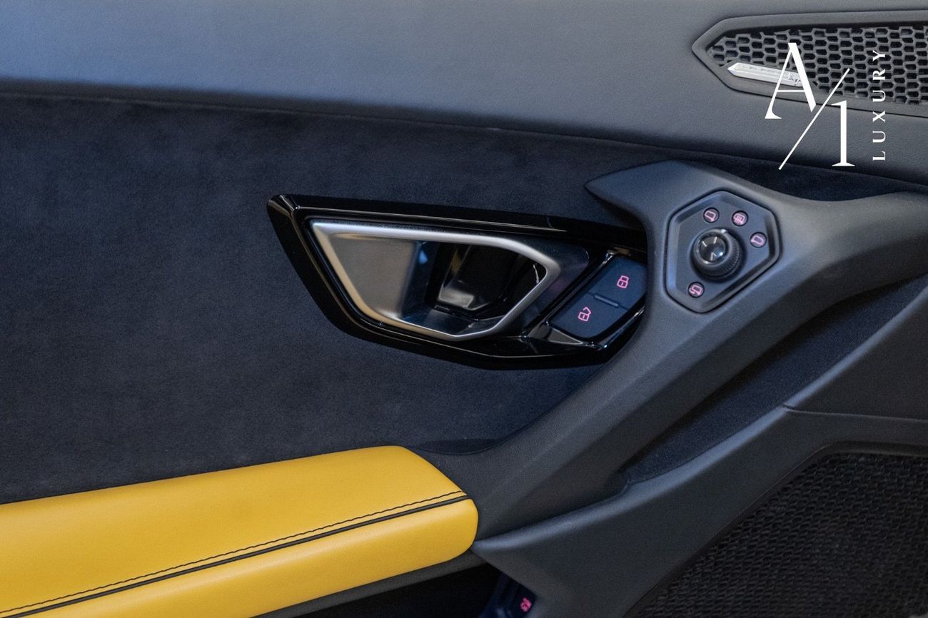 لامبورغيني هوراكان ايفو سبايدر 2021 Lamborghini Huracan Spyder EVO, Warranty, Full Service History, Excellent Condition,GCC Spec