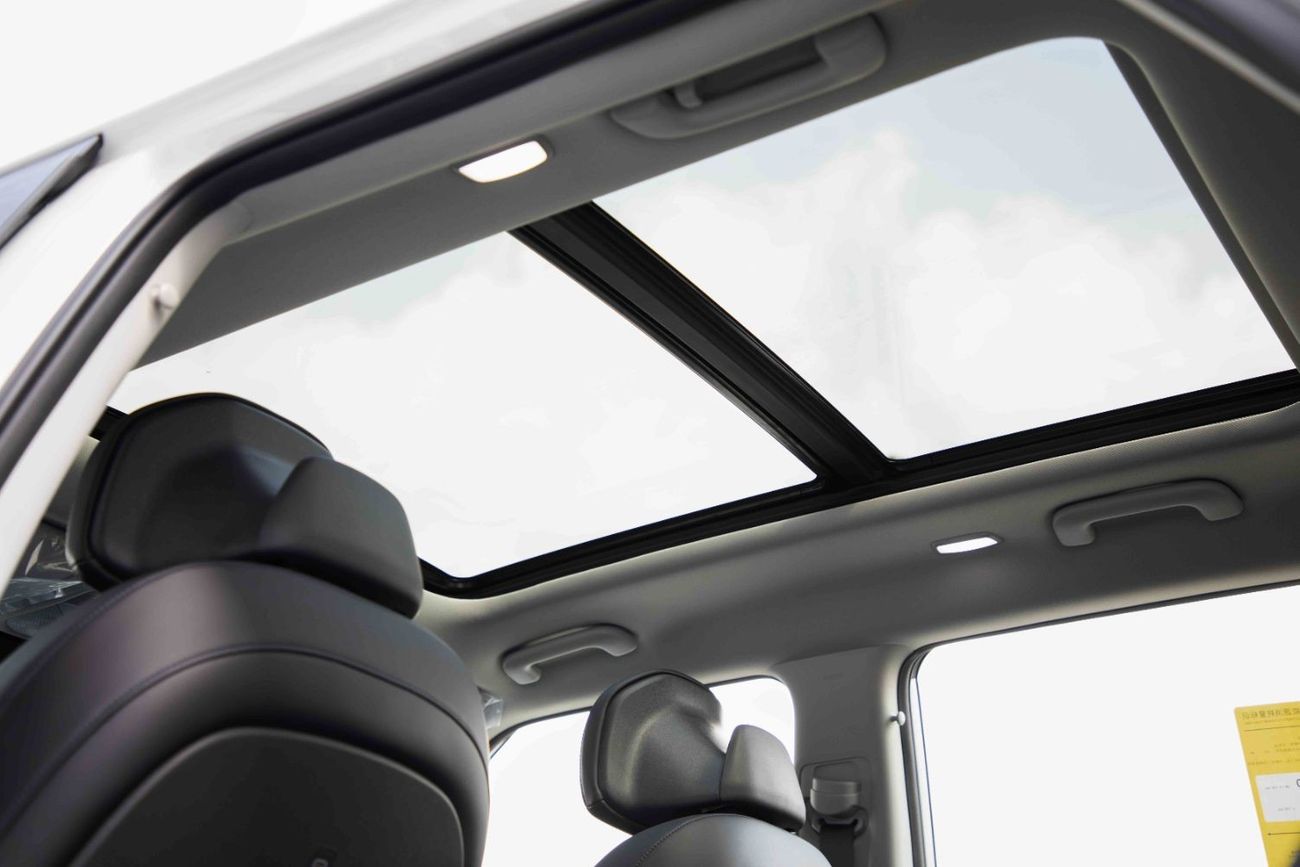 كيا EV5 2024 KIA EV5 LAND 530 - رمادي من الداخل أسود وأزرق | للتصدير فقط