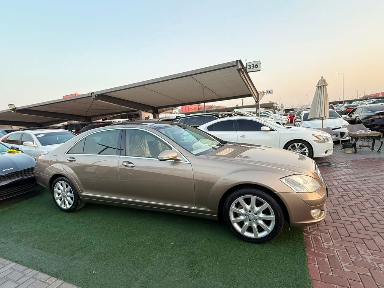 Mercedes Benz S350 LWB Panoramic sunroof, first owner
