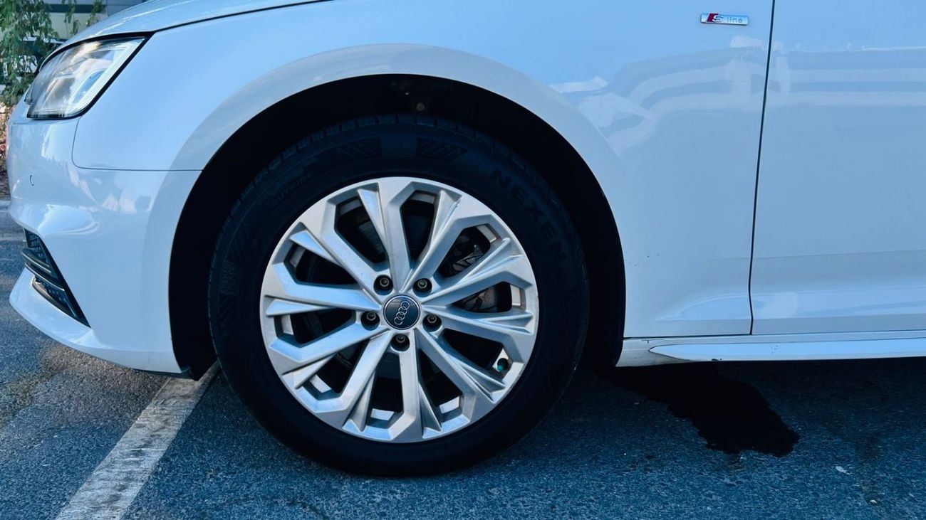 Audi A4 30 TFSI Design S Line & Sports Package AED 945 PM | FIRST OWNER | Audi A4 S-LINE 2018 | FULL SERVICE