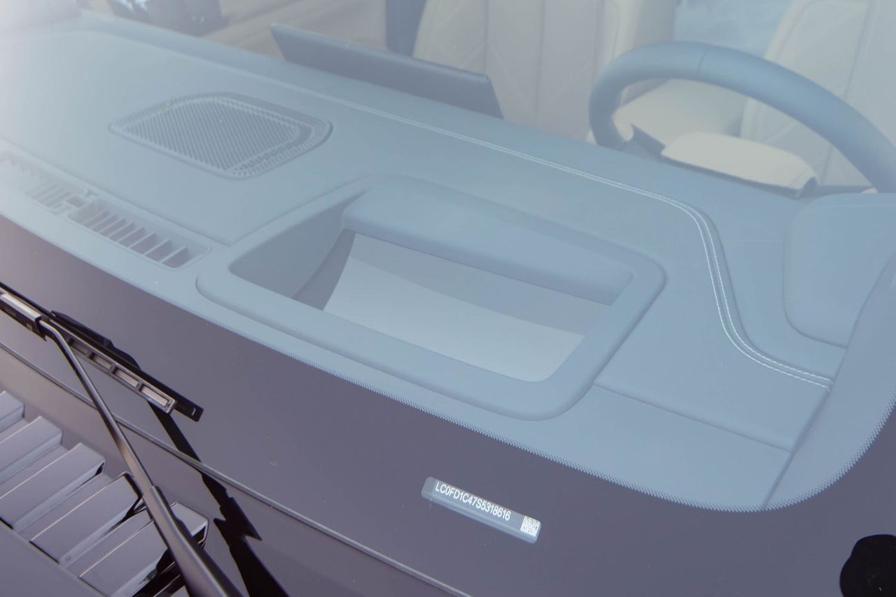 BYD Leopard 5 BYD LEOPARD 5 | ULTRA | 2 Deflock + Electric Side Step | EVS WARRANTY AND SERVICE 5 Years