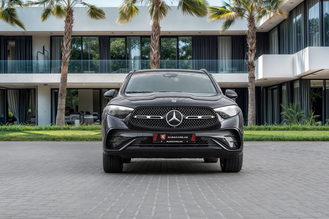 Mercedes Benz GLC 300 2,938 P.M | 0% Downpayment | GLC 300 AMG | FULL SERVICE HISTORY!