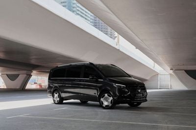 Mercedes Benz V300 AVANTGARDE MBS VIP Office – The Ultimate Luxury Land Jet