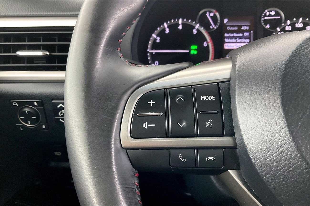 لكزس GX 460 Platinum | شامل الضمان | 0 ﺪﻔﻋﺓ ﺃﻮﻟﻯ