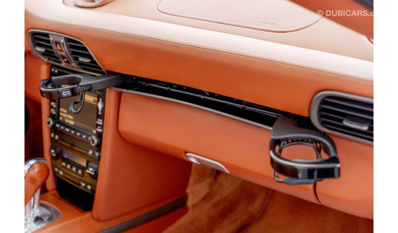 Porsche 911 2010 Porsche 997 / Sport Chrono Plus package / Full-Service History