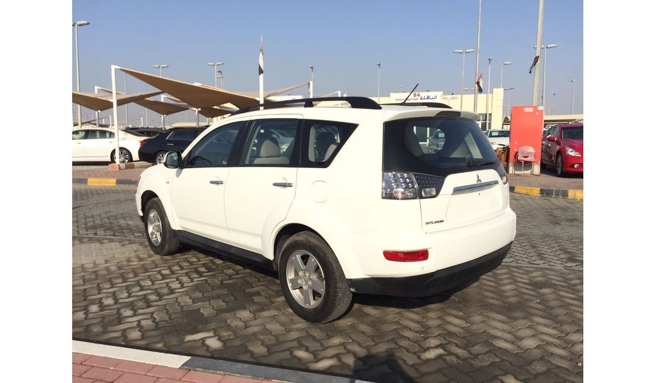 Mitsubishi Outlander AWD