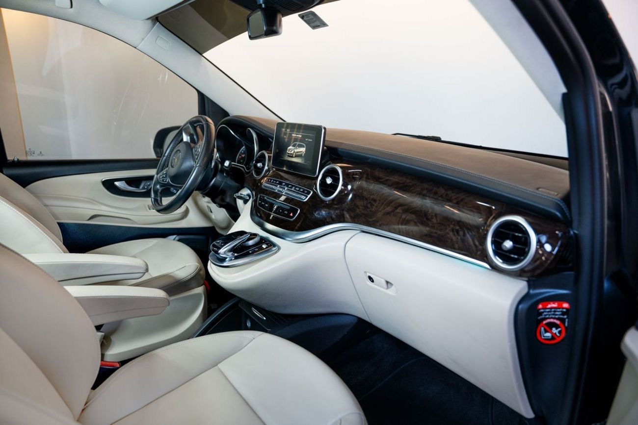 مرسيدس بنز V 250 Std 2.1L