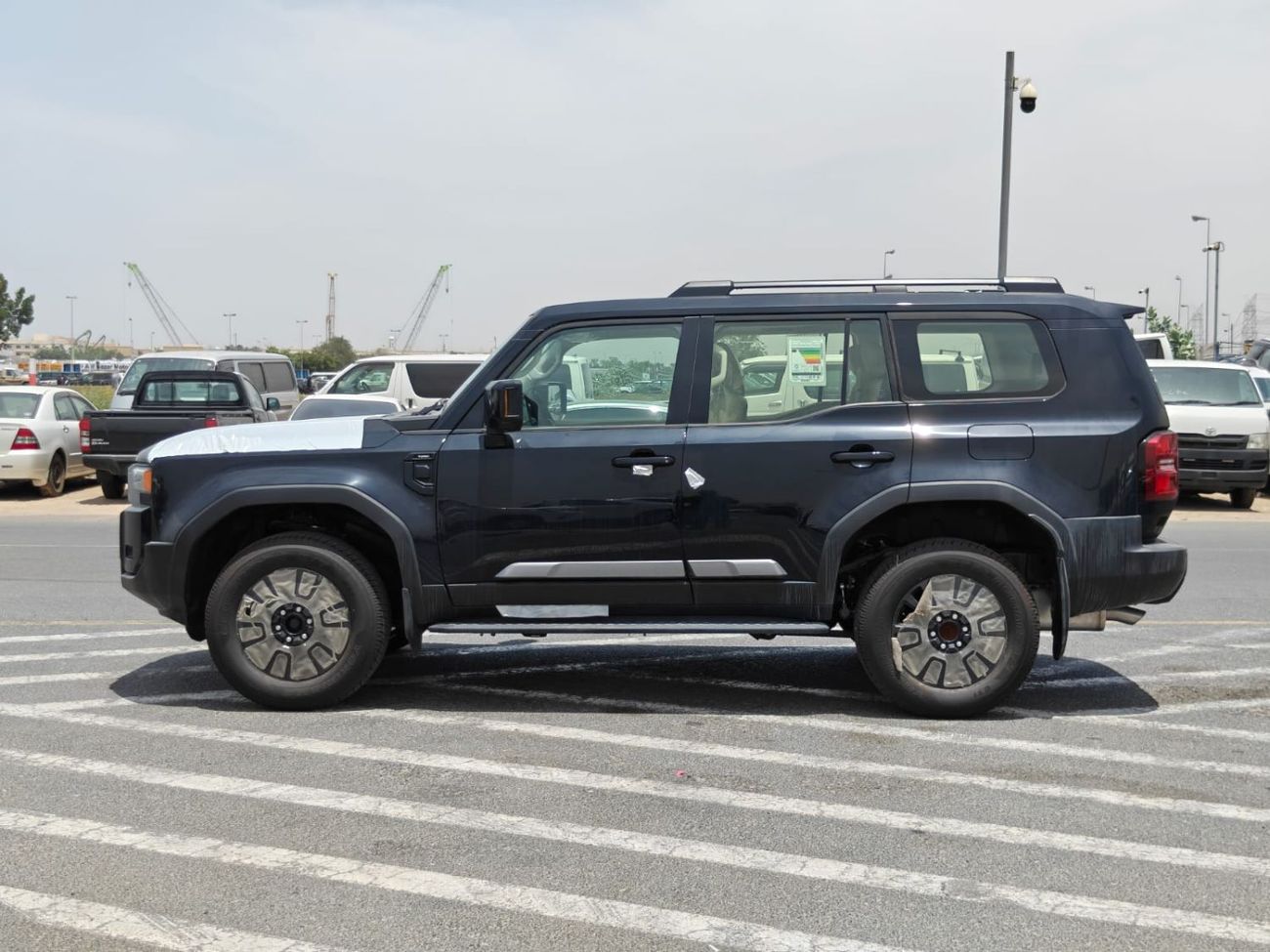 Toyota Prado 2026 TOYOTA PRADO 2.8L DIESEL ALLROUNDER BLACK GCC SPEC