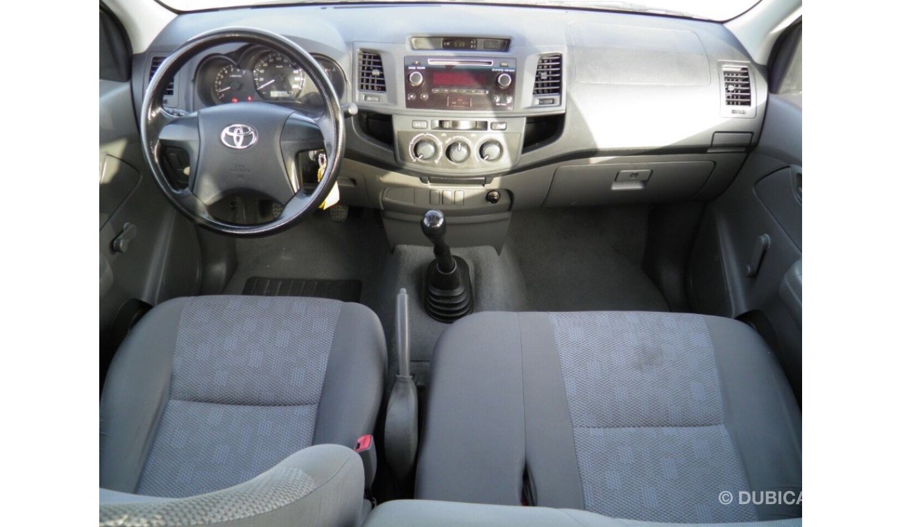 Toyota Hilux 2014 2.7 REF#323