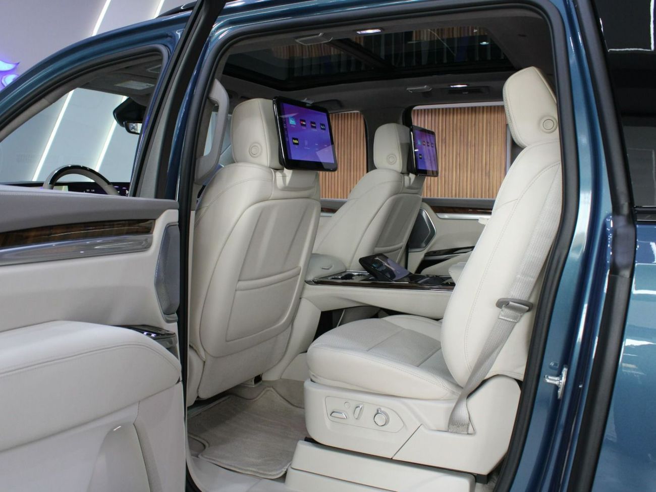 Cadillac Escalade Sport Platinum