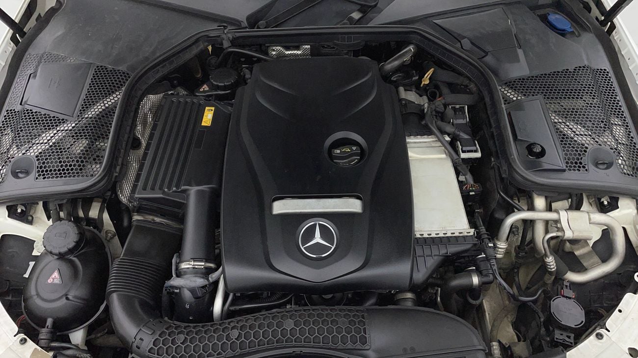 مرسيدس بنز C 200 كوبيه AMG PACK 2 | بدون دفعة مقدمة | اختبار قيادة مجاني للمنزل