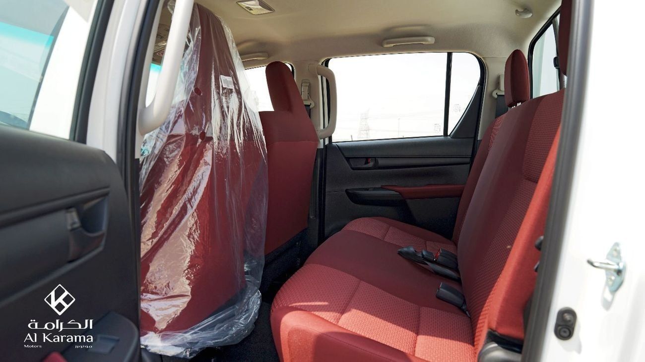Toyota Hilux 2.4L DLX 4x4 Manual Transmission | 6 Seater | GCC Specs | Power Mirror | Touch Screen Media Player