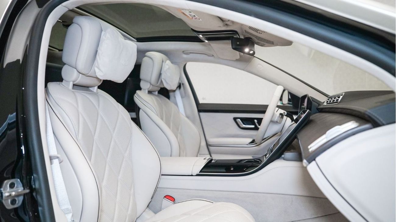 مرسيدس مايباخ S680 مايباخ - 2 Years Approved Warranty - Approved Prepared Vehicle