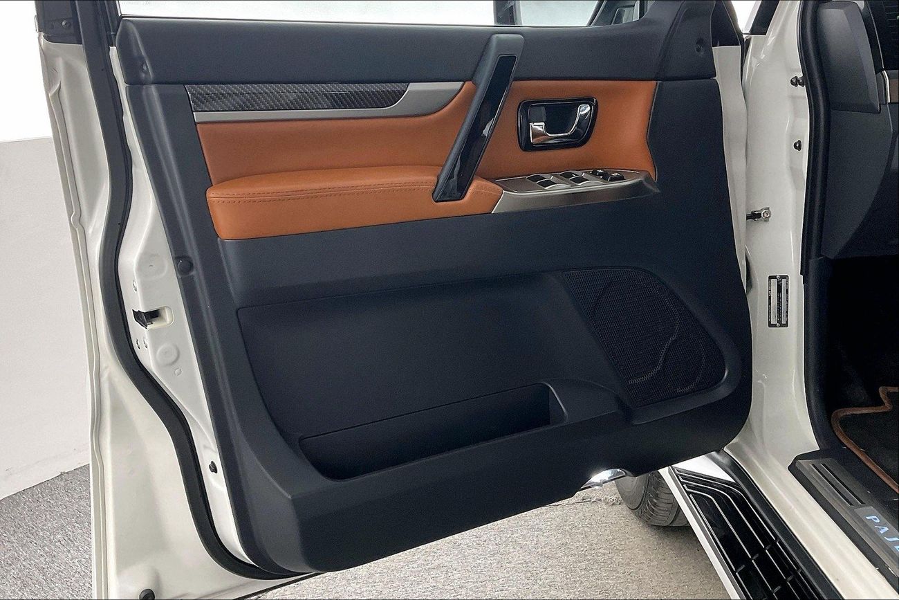 ميتسوبيشي باجيرو Signature Edition | شامل الضمان | 0 ﺪﻔﻋﺓ ﺃﻮﻟﻯ