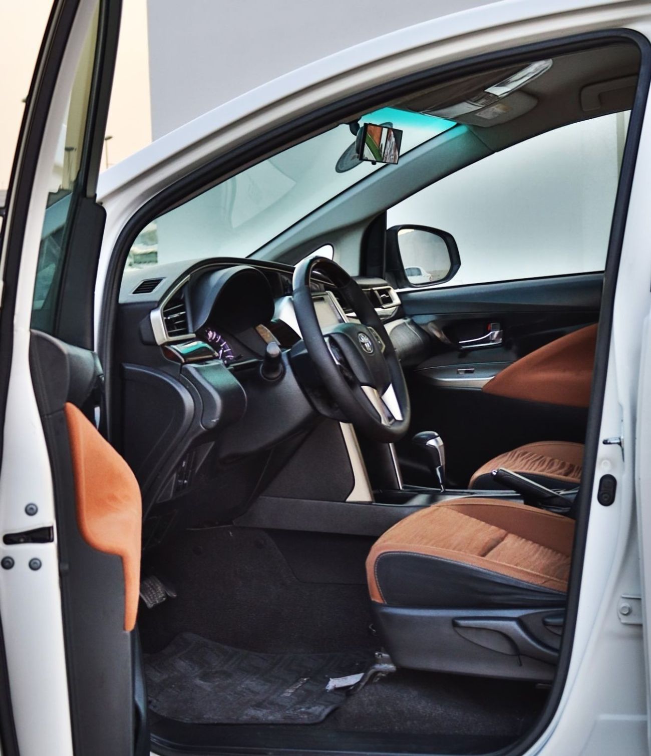 Toyota Innova 2018 Toyota Innova SE (AN140), 5dr MPV, 2.7L 4cyl Petrol, Automatic, Rear Wheel Drive