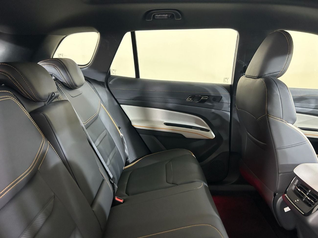 Ford Territory TITANIUM DARK EDITION /TER4325 / AL TAYER MOTORS/ AL QOUZ SHOWROOM