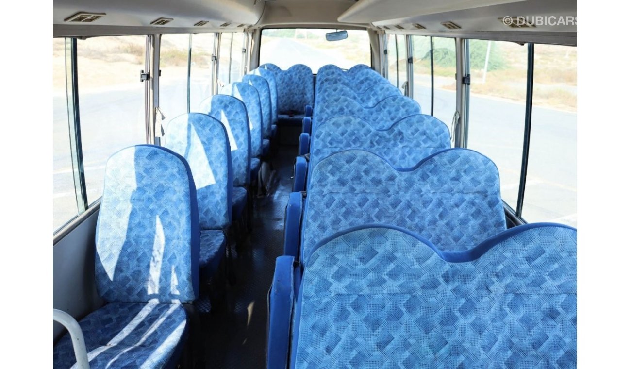 ميتسوبيشي روزا Bus | 34 Executive Seater | Diesel | Excellent Condition | GCC