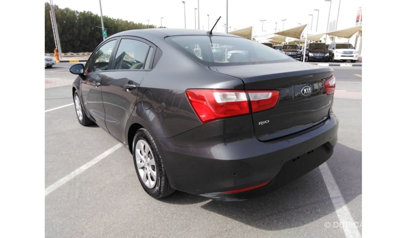 كيا ريو Kia rio gcc 2016 very celen car