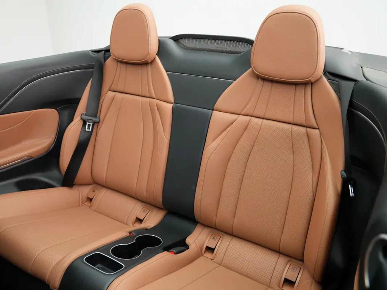 Mercedes Benz CLE200 STD 200 | | Brand | Korean Specs