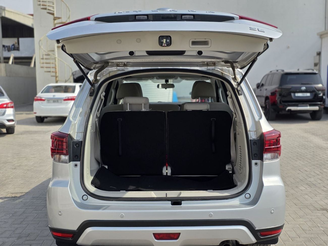 Nissan X Terra SE 2.5L RWD