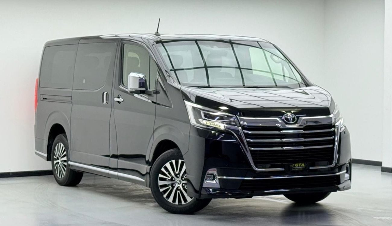 Toyota Granvia PREMIUM