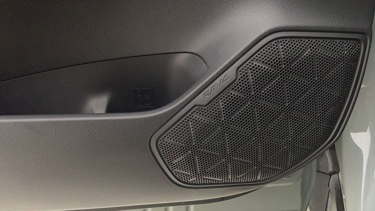 تويوتا راف ٤ ADVENTURE 2.5 | بدون دفعة مقدمة | اختبار القيادة في المنزل