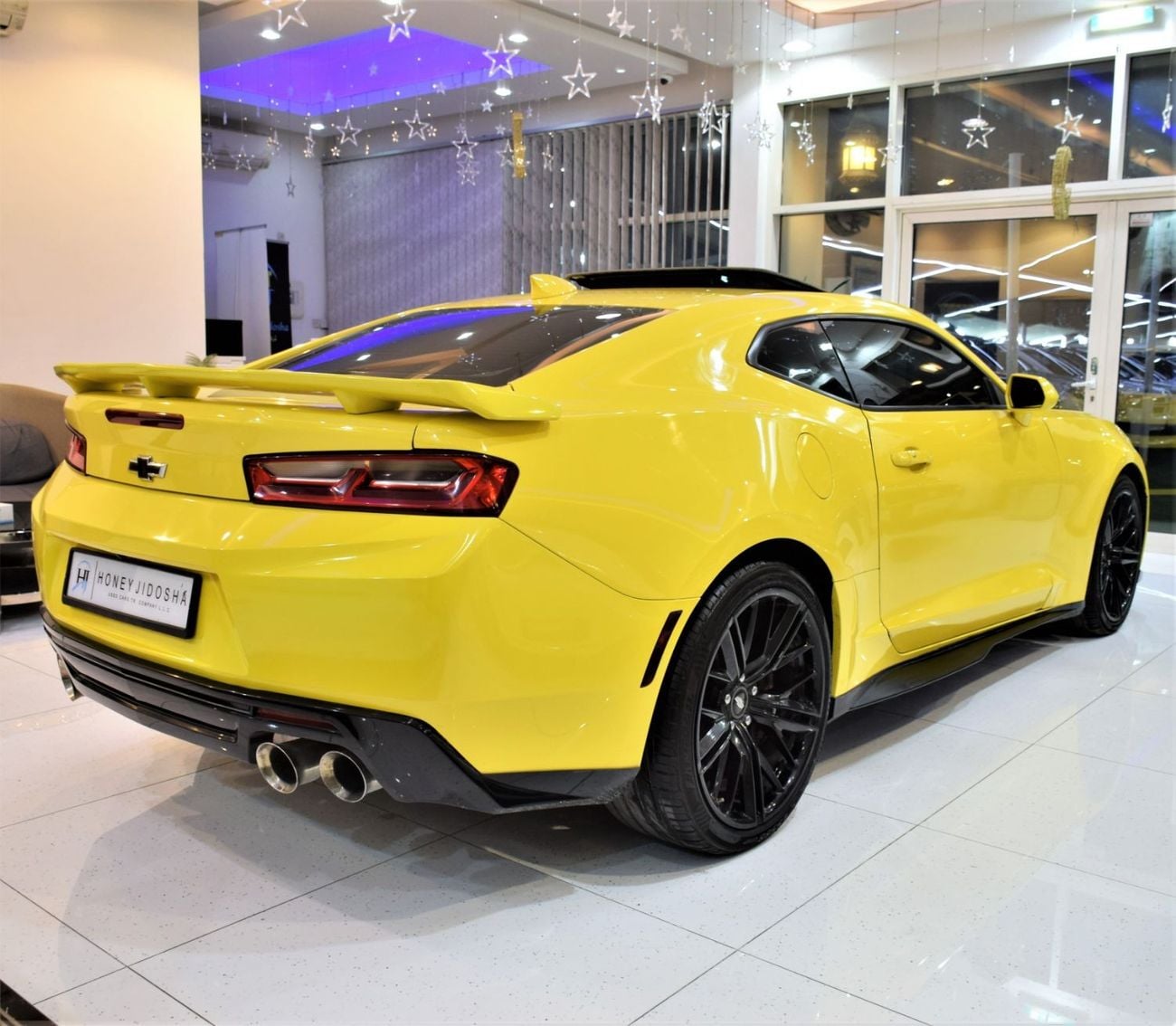 Chevrolet Camaro EXCELLENT DEAL for our Chevrolet Camaro SS V8 2018 Model!! in Yellow Color! American Specs
