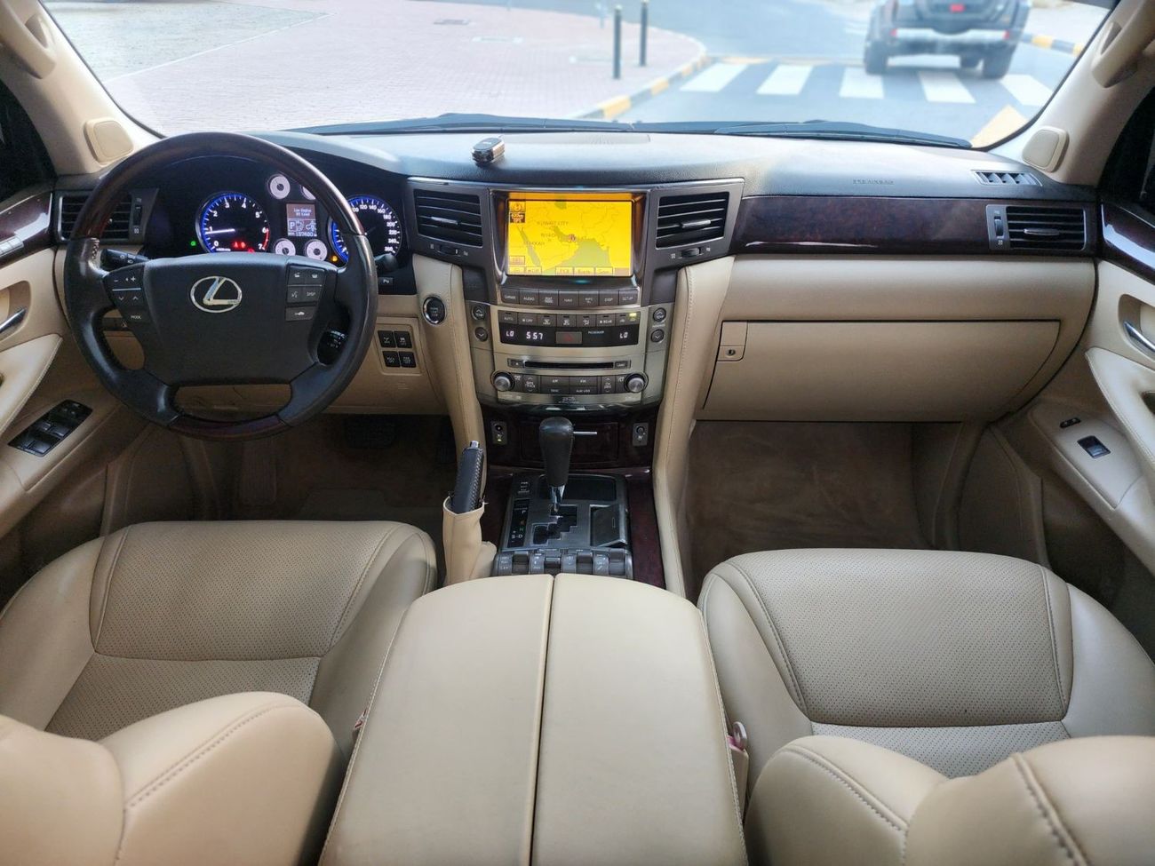 Lexus LX 570