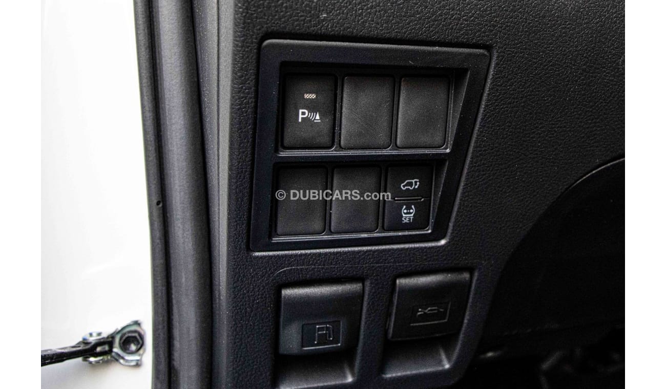 Toyota FJ Cruiser 2022 Toyota FJ Cruiser 4.0 VXR AT + Cruise Control + Climate Control