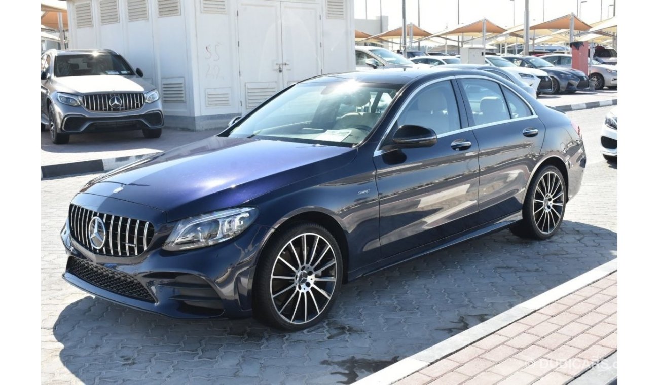 مرسيدس بنز C 300 KIT AMG