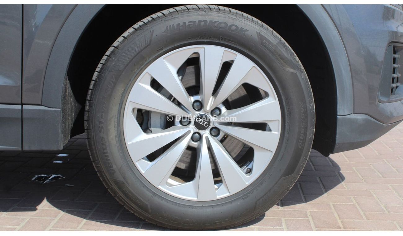 أودي Q8 AUDI Q8 4.0L 55 TFSI QUATTRO