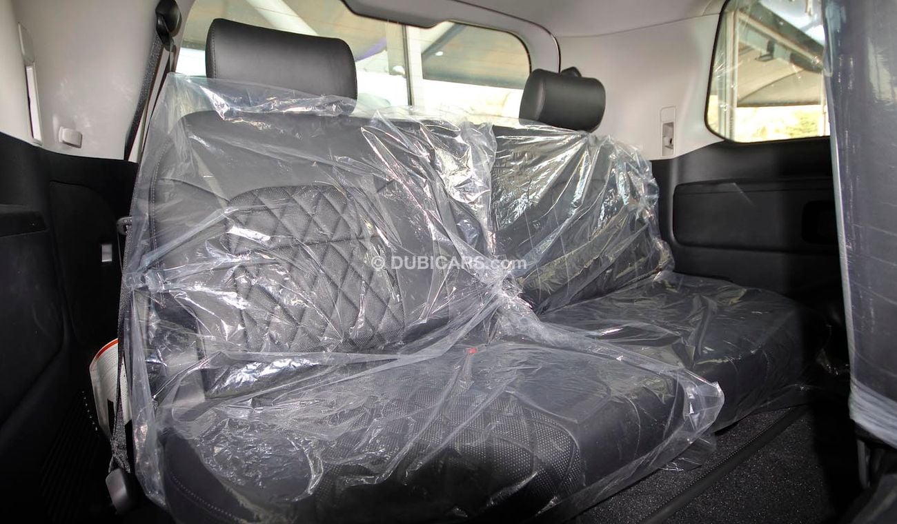 Toyota Land Cruiser LC200  GXR V8 4.5L Diesel