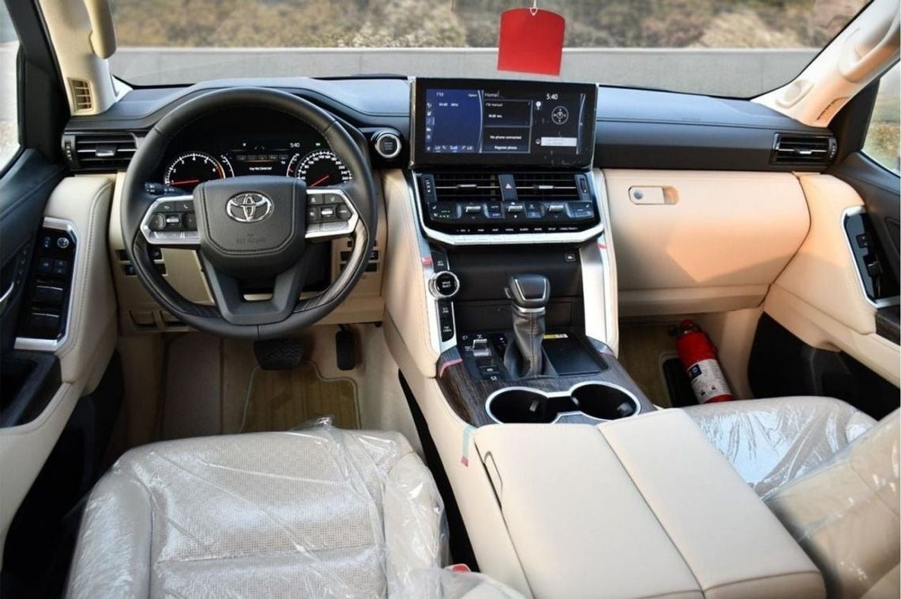 تويوتا لاند كروزر 4.0 VXR, RADAR, LEATHER SEAT, ELECTRIC SEAT, JBL SOUND SYSTEM, HEATING AND COOLING SEAT, MODEL 2023
