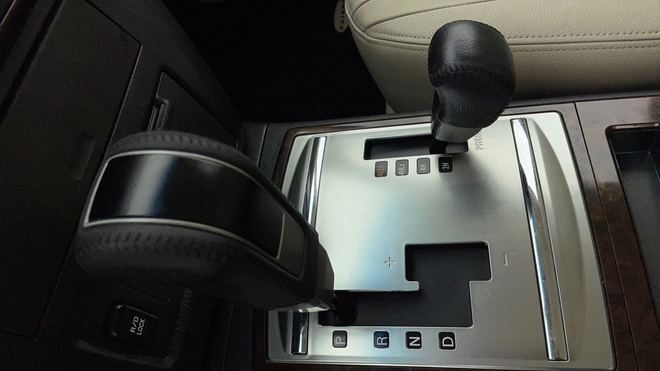 Mitsubishi Pajero GLS HIGHLINE 3.8 | Zero Down Payment | Free Home Test Drive