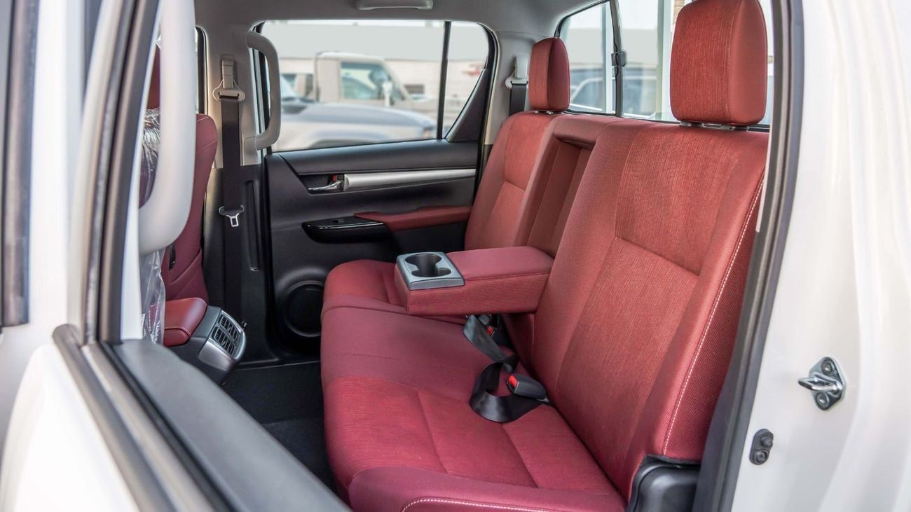 Toyota Hilux 2025 Toyota Hilux 2.7L AT Petrol (White)