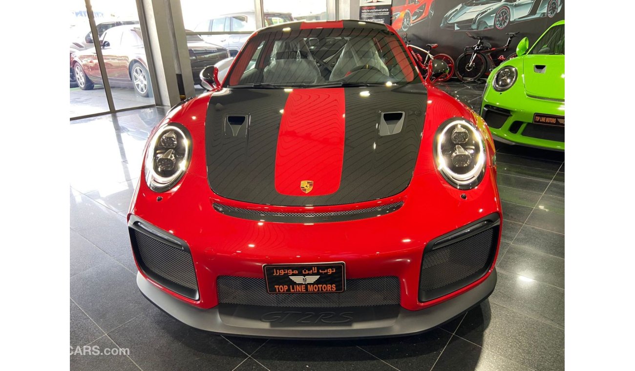 Porsche 911 GT2 RS WEISSACH PACKAGE