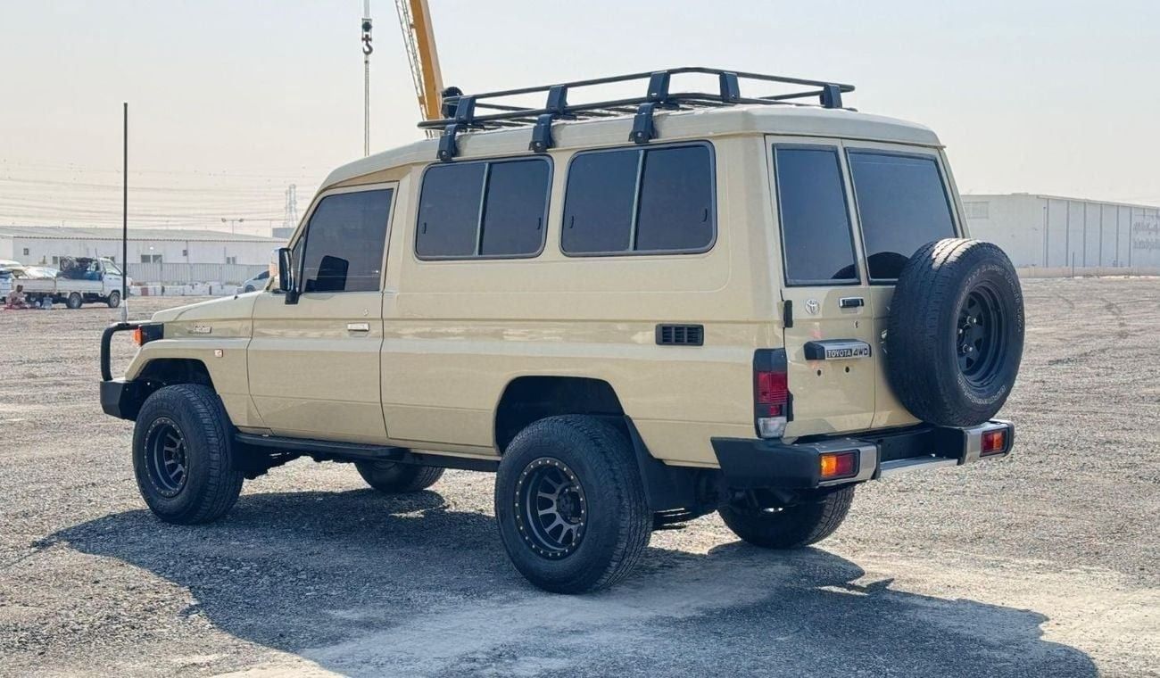 Toyota Land Cruiser 70 HARDTOP | RHD | 1997 | 4.2L DIESEL ENGINE | 12 SEATERS | (MT) | AIR SNORKEL | ROOF RACK