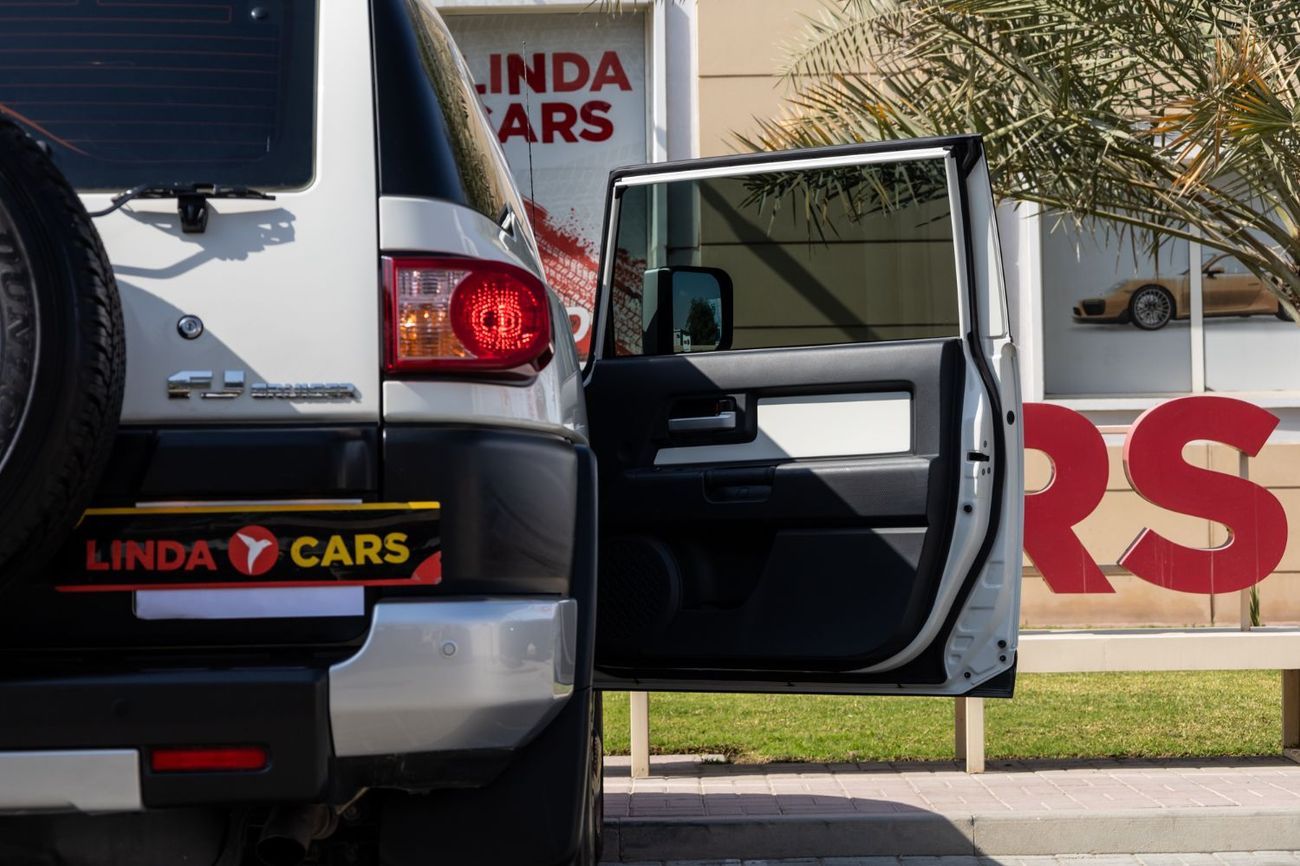Toyota FJ Cruiser GXR 4.0L A/T