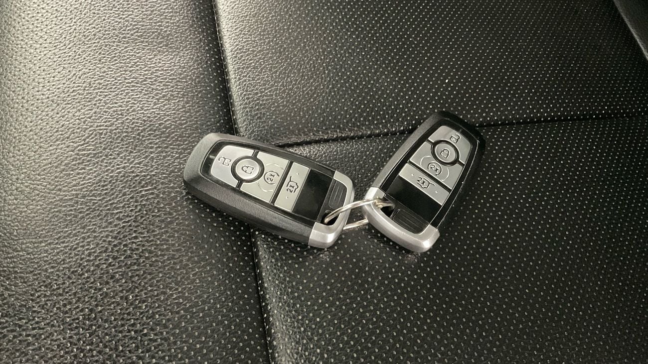 فورد إكسبيديشن XLT Premium | شامل الضمان | 0 ﺪﻔﻋﺓ ﺃﻮﻟﻯ