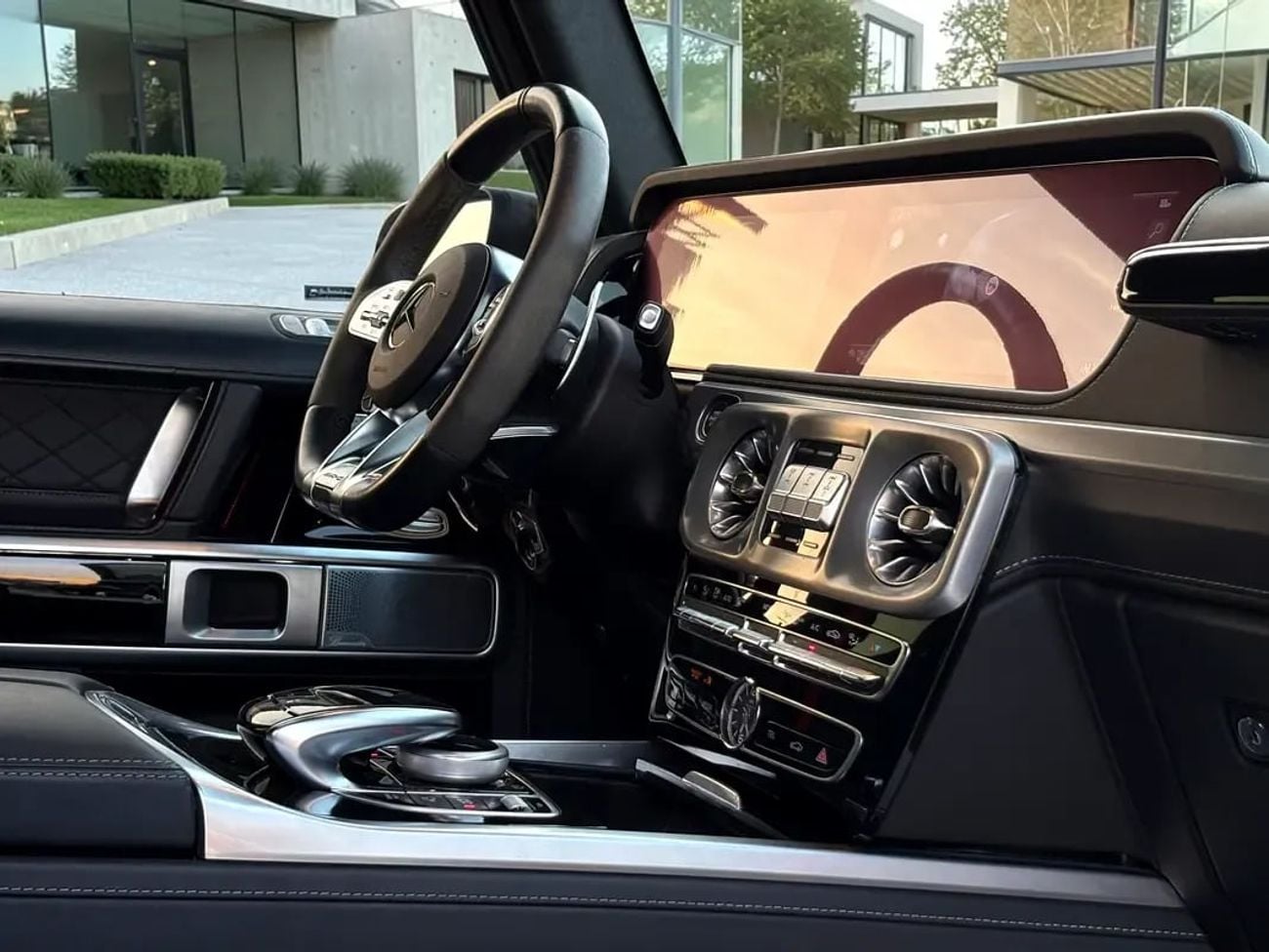 Mercedes Benz G63 AMG !! EID SALE !! 1 YEAR FREE WARRANTY !!  AED 8,960 P.M | 0% DOWN PAYMENT | MERCEDES-BENZ G63 AMG | 4.