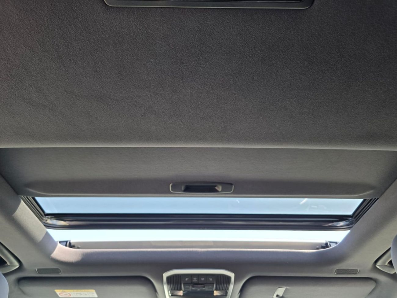 Toyota Land Cruiser 2022 TOYOTA LAND CRUISER RHD 3.3 CC DIESEL AUTOMATIC GR.S(PM32705)