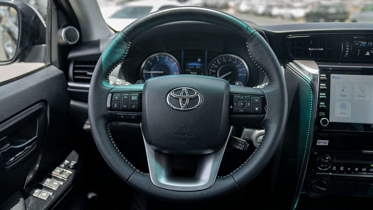 Toyota Fortuner VXR 4.0L (278 HP) FORTUNER VXR  V6 4.0L