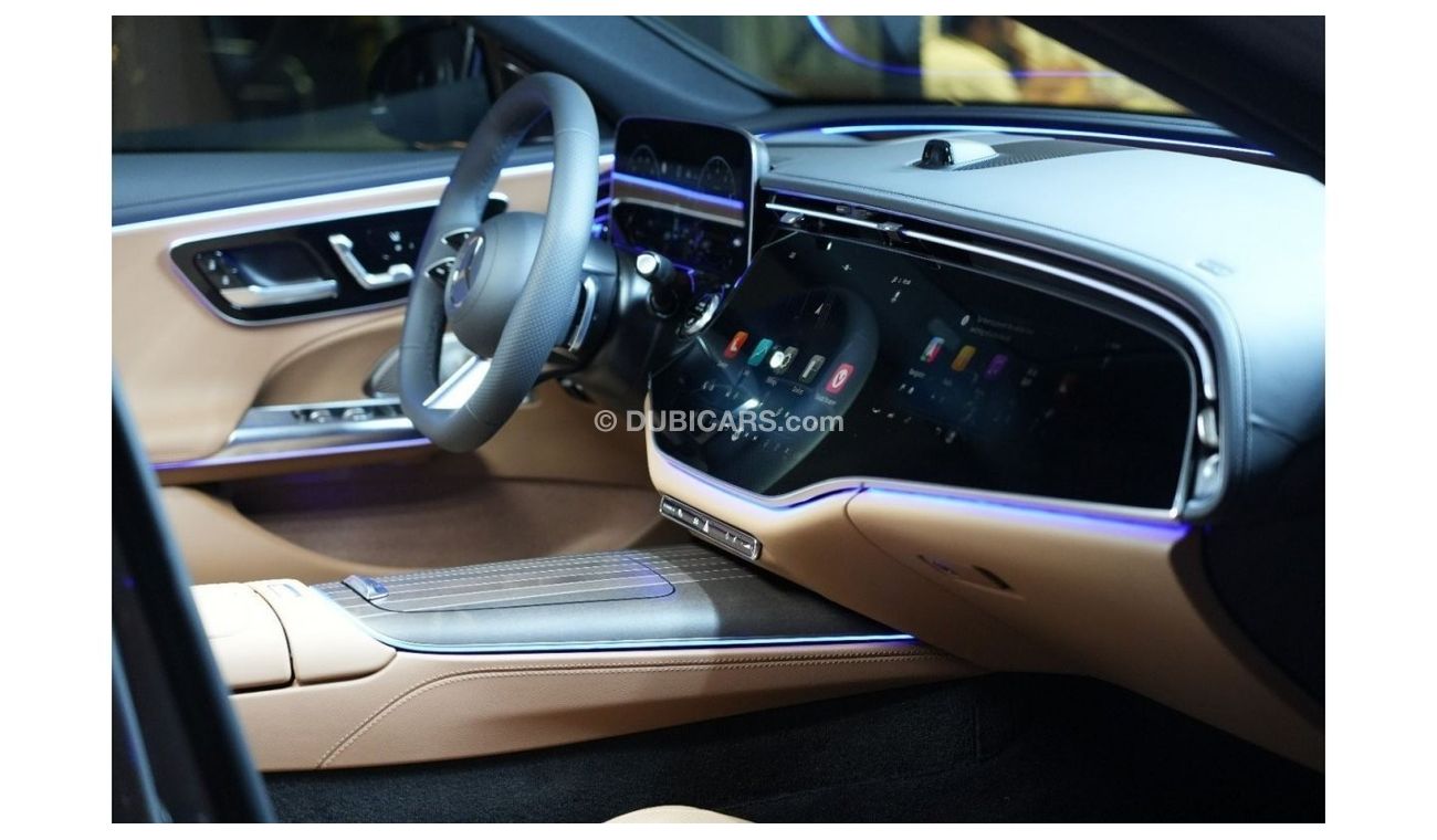 Mercedes-Benz E300 Mercedes-Benz E 300 | GCC 2024 0km | Full options | Agency Warranty | AMG Package | Panoramic | 360