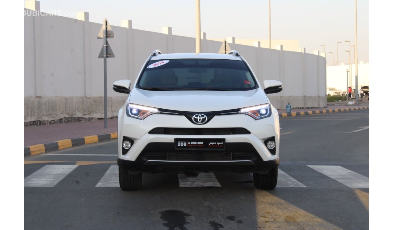 Toyota RAV4 Toyota Rav4 2018 GCC condition and agency paint agency fingerprint No. 2 Forwell without any malfunc